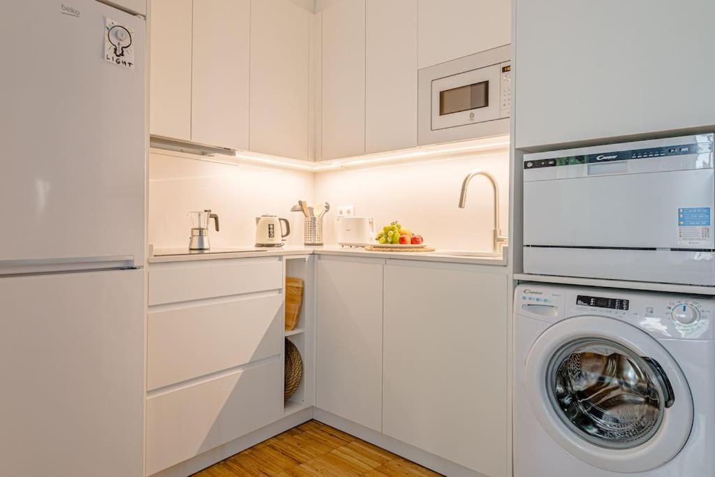 Cozy Apartment In Puerta Del Sol - Esparteros Madrid Exterior foto
